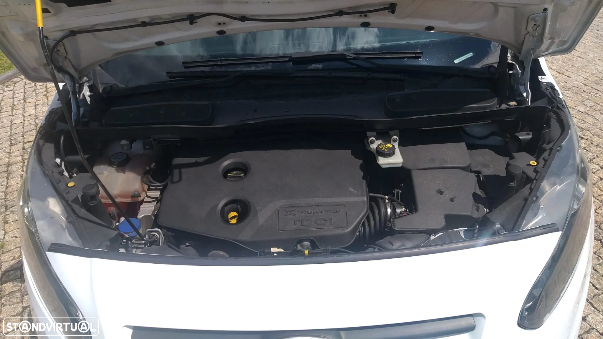 Ford Transit Connect 1.6 TDCi 3 Lugares - 10
