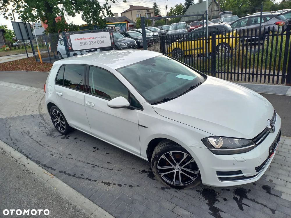 Volkswagen Golf 1.4 TSI BMT Comfortline - 14