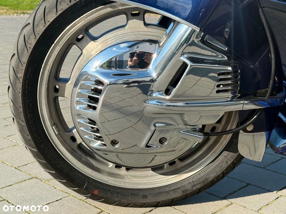 Honda GL - 11