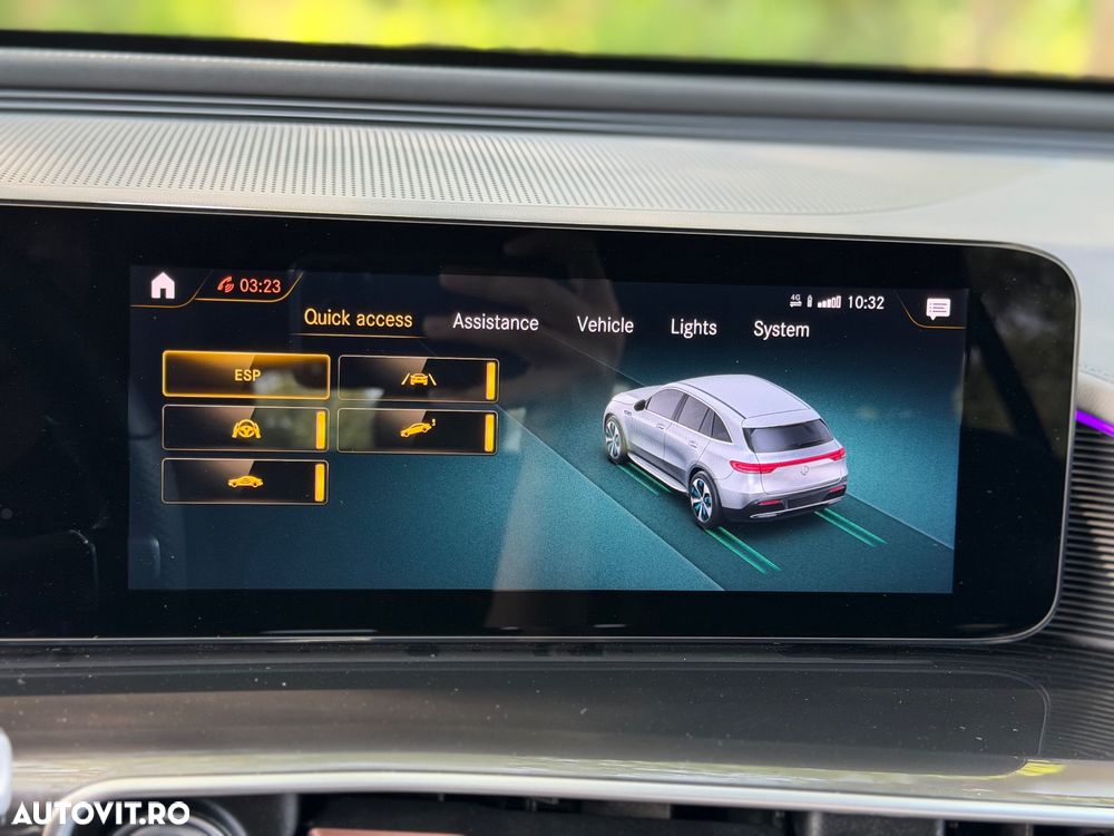 Mercedes-Benz EQC 400 4MATIC AMG Line - 24