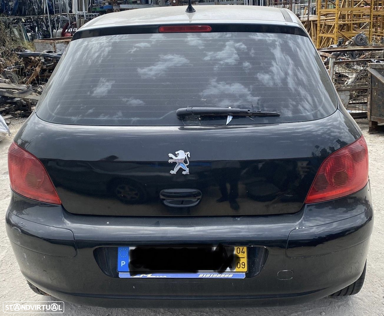Peugeot 307 2.0 HDI de 2004 disponível para peças - 3