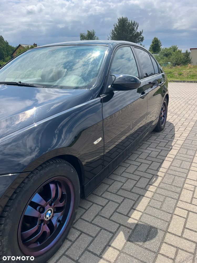 BMW Seria 3 325i - 7