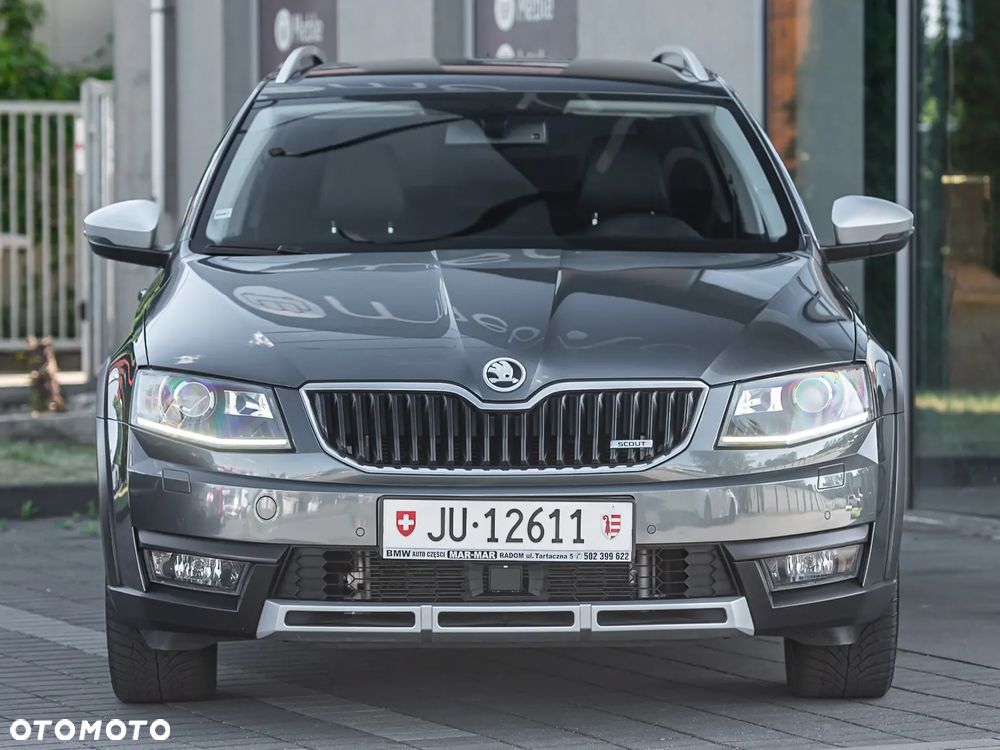 Skoda Octavia 1.8 TSI (Green tec) 4x4 DSG Scout - 4