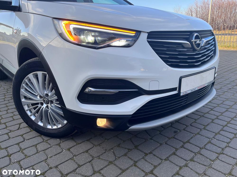 Opel Grandland X - 11