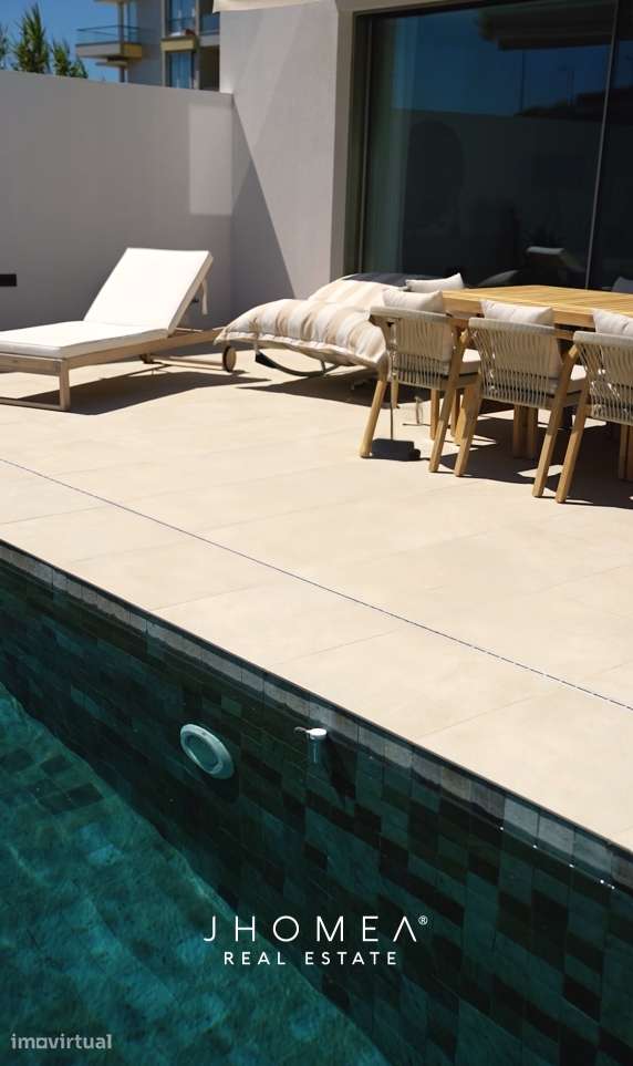 Moradia T5 com piscina - Praia da Barra - Grande imagem: 5/14
