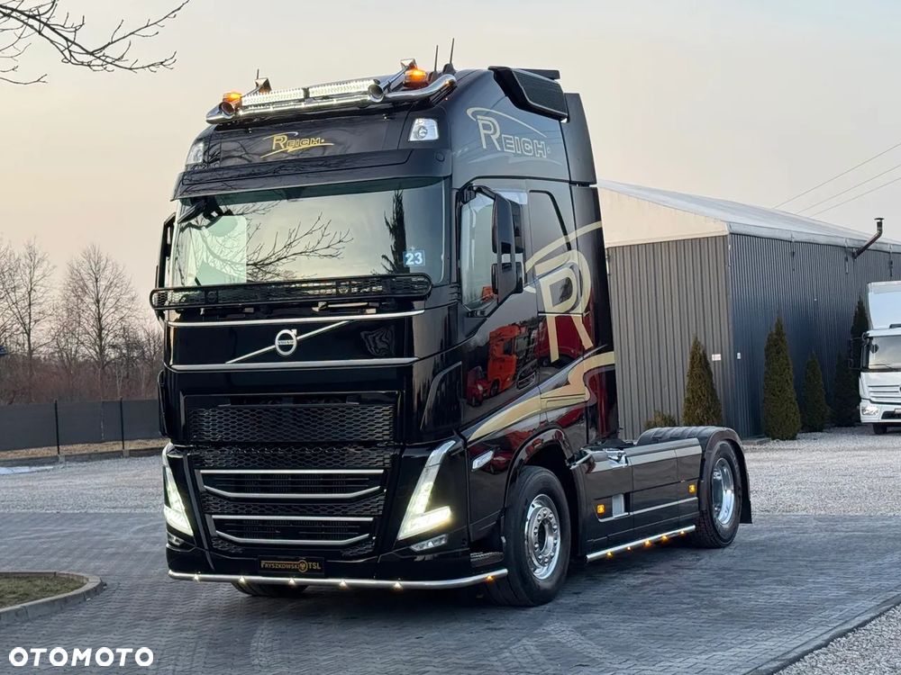 Volvo FH 460 XXL/ACC/WENTYLOWANE SKÓRY/OBRACANY FOTEL/KLIMA POSTOJOWA/NAVIGACJA/Z NIEMIEC