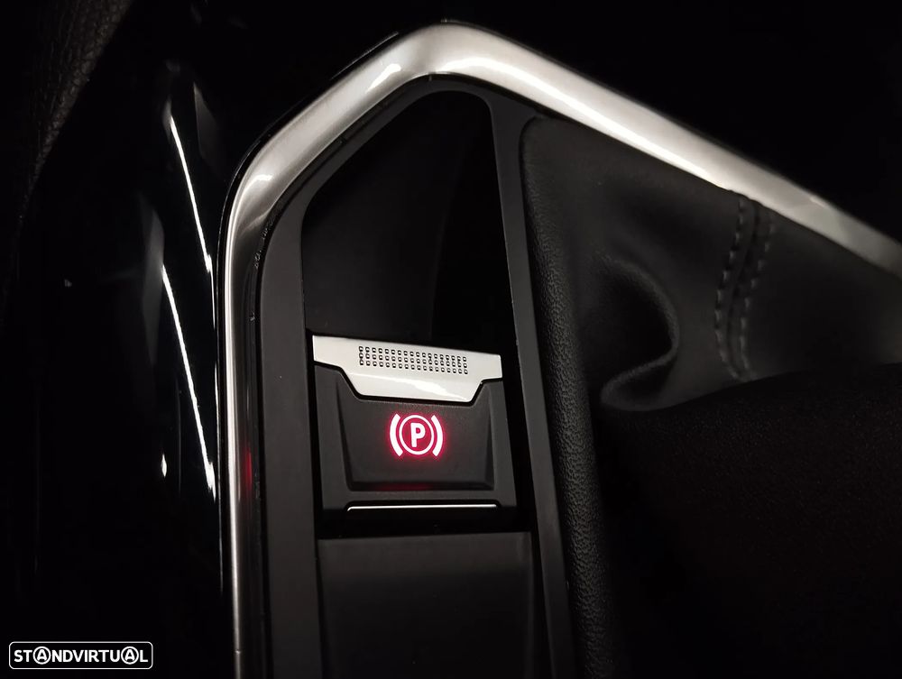 Peugeot 3008 1.5 BlueHDi Allure - 33