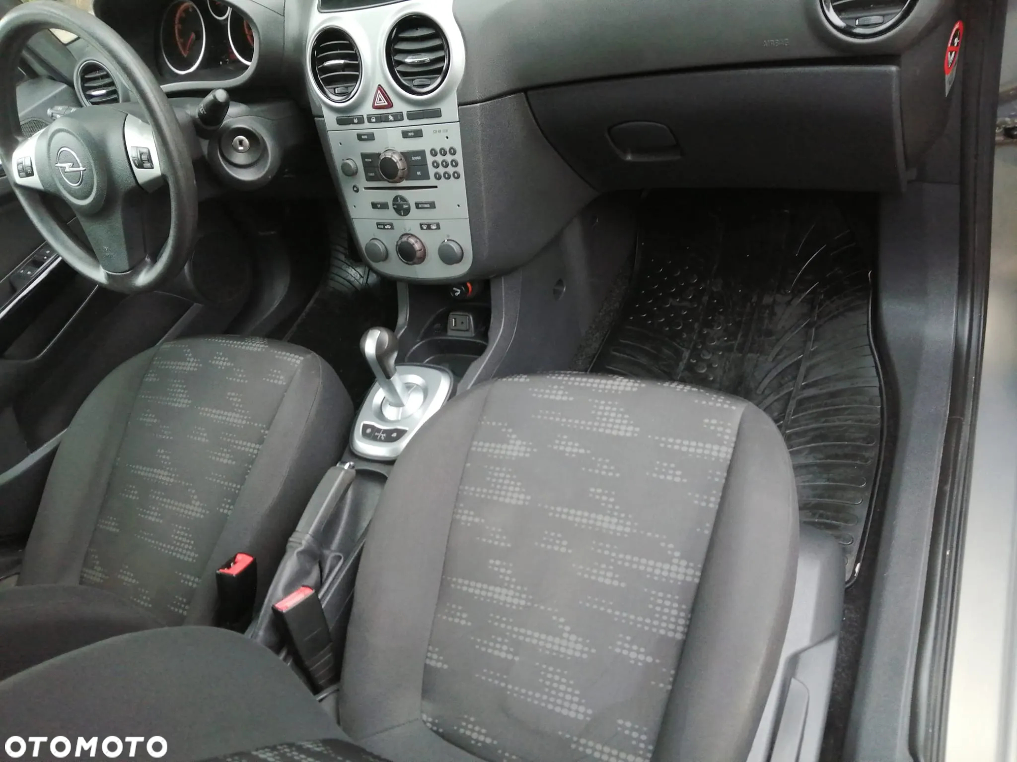 Opel Corsa - 8