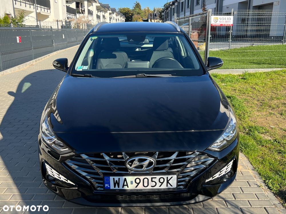 Hyundai i30 1.6 D GO Plus DCT - 27