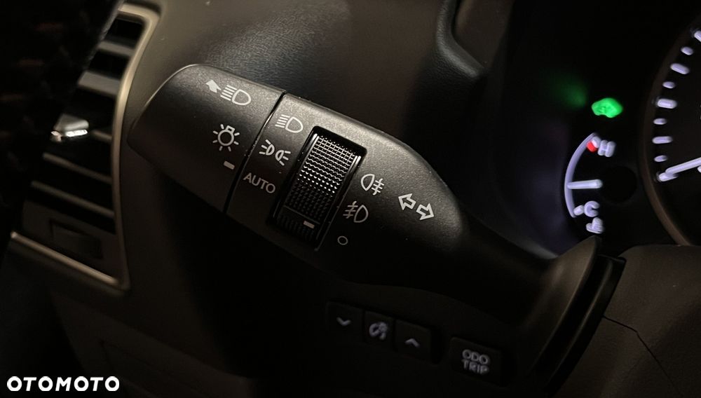 Lexus NX 300h Business Line - 19