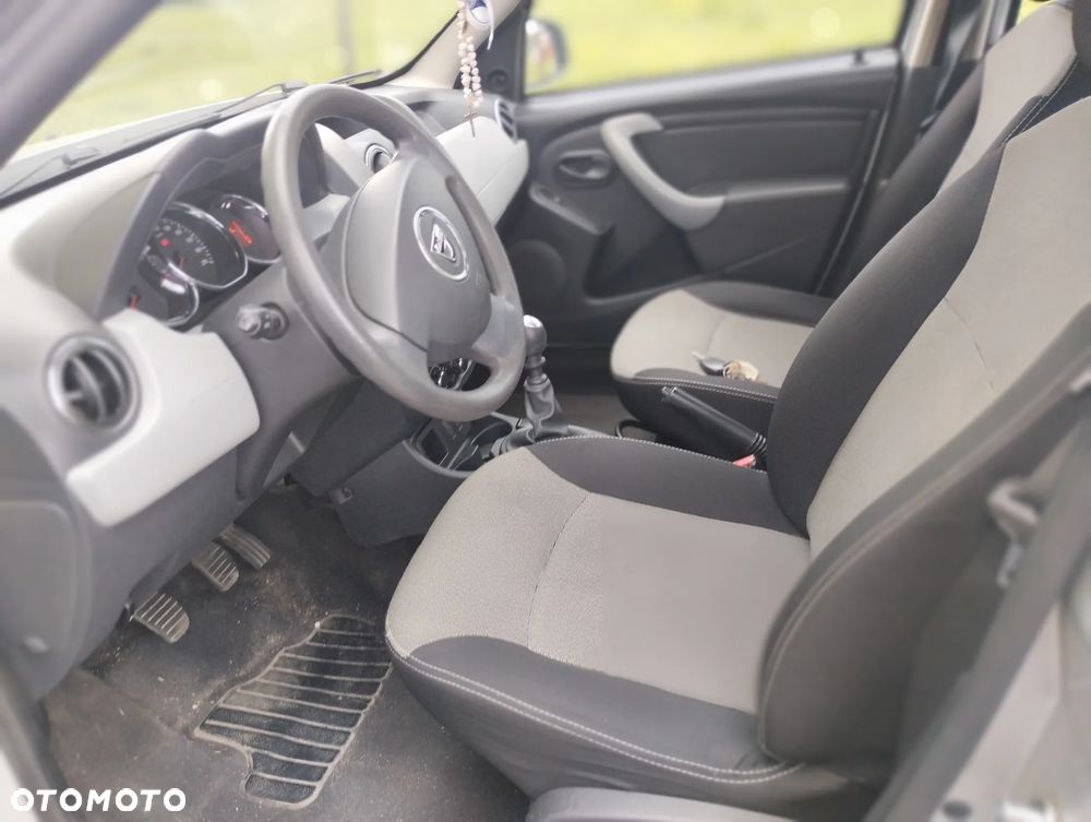 Dacia Duster dCi 90 FAP 4x2 Ice - 4