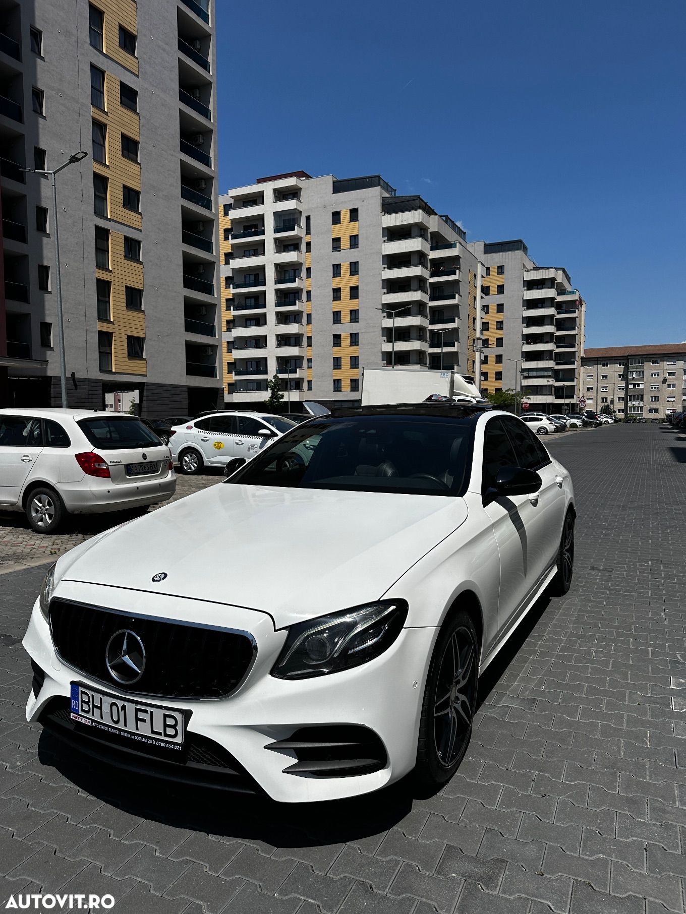 Mercedes-Benz E 220 d Aut. - 1