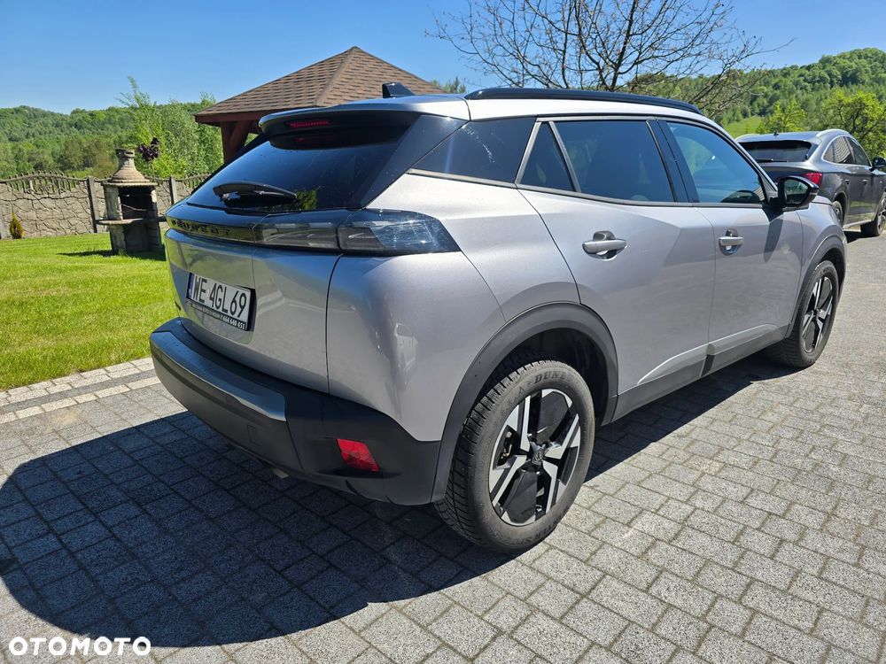 Peugeot 2008 PureTech 100 Allure S&S BVM6 - 10