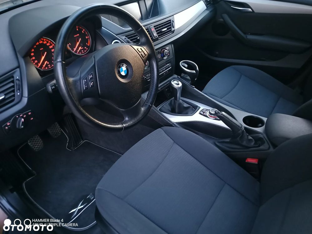 BMW X1 sDrive18i Sport Line - 28
