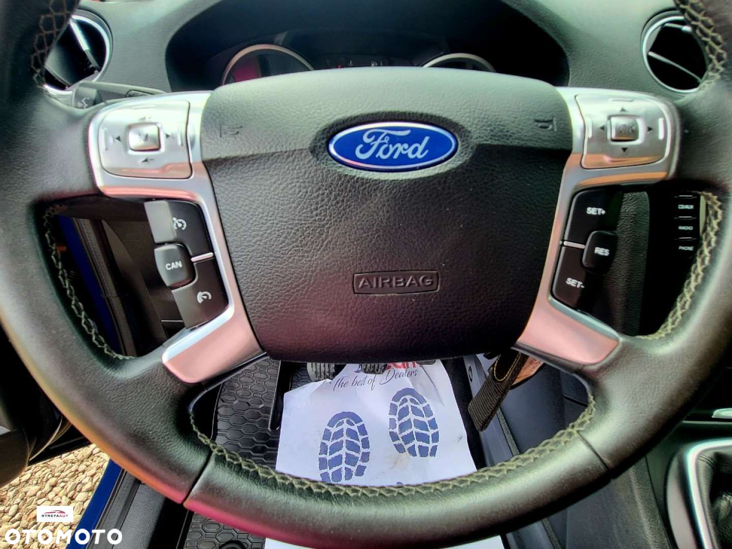 Ford S-Max - 16