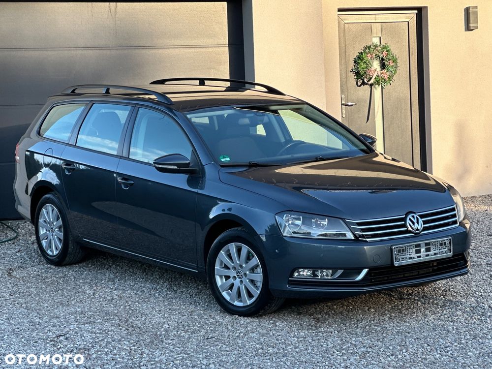 Volkswagen Passat - 9