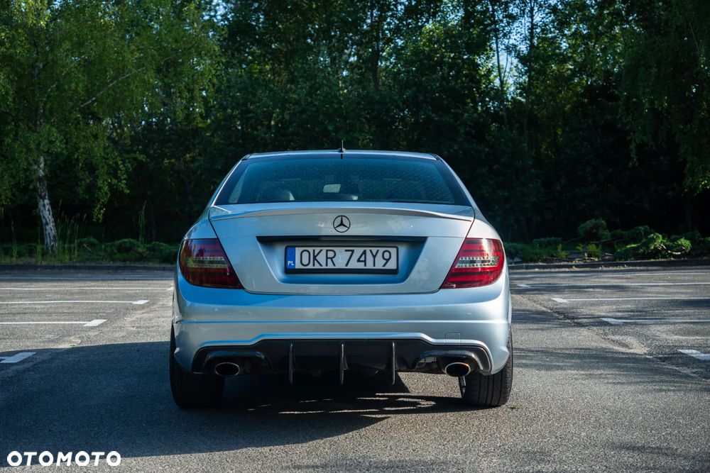 Mercedes-Benz Klasa C 350 BlueEff 4-Matic Avantgarde - 7