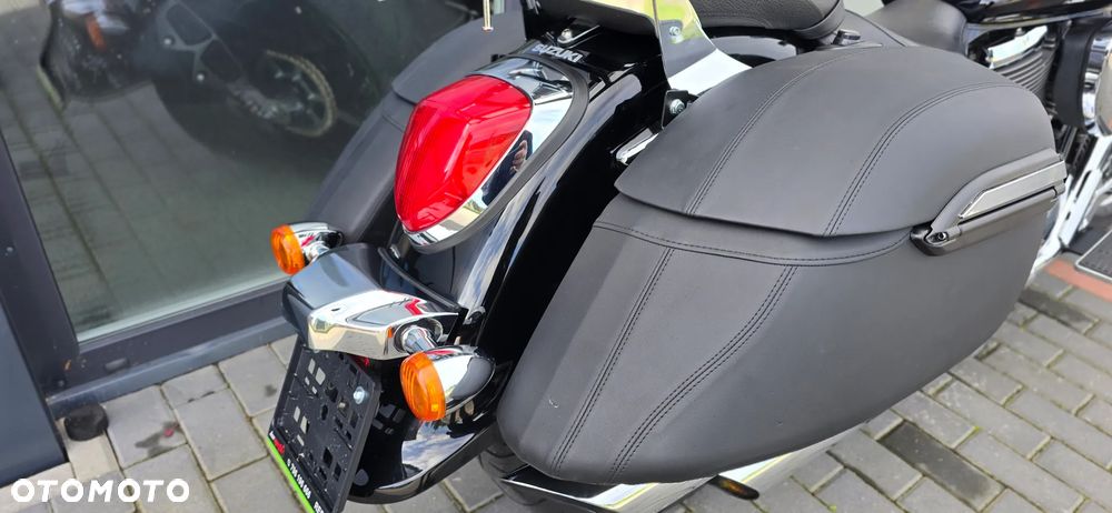 Suzuki VL 800 Volusia - Boulevard C50 - 21