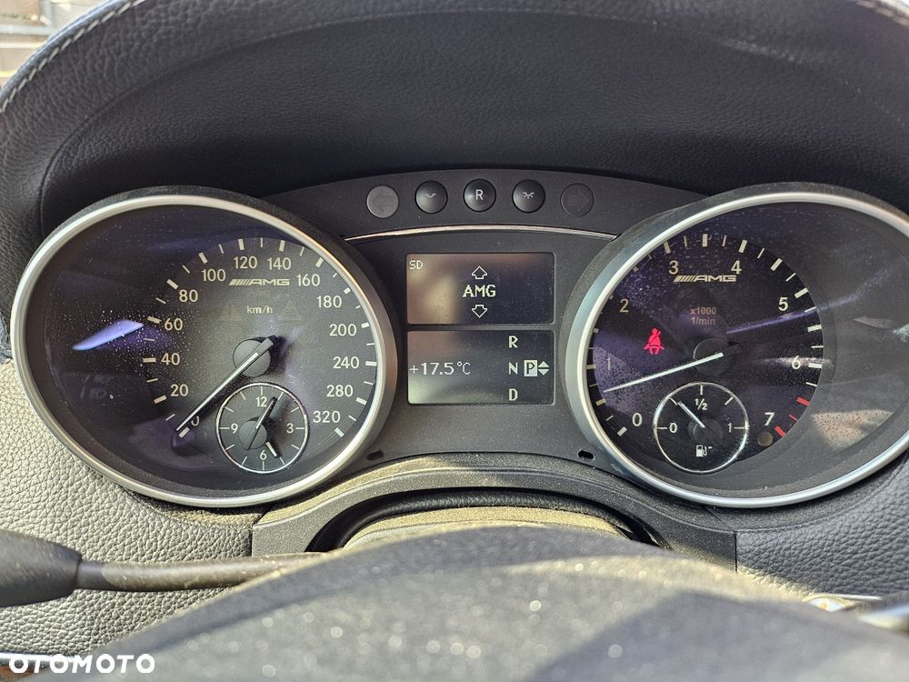 Mercedes-Benz GL - 7