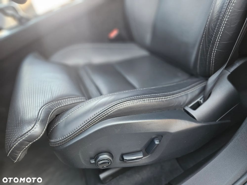 Volvo XC 60 T6 AWD Inscription - 13