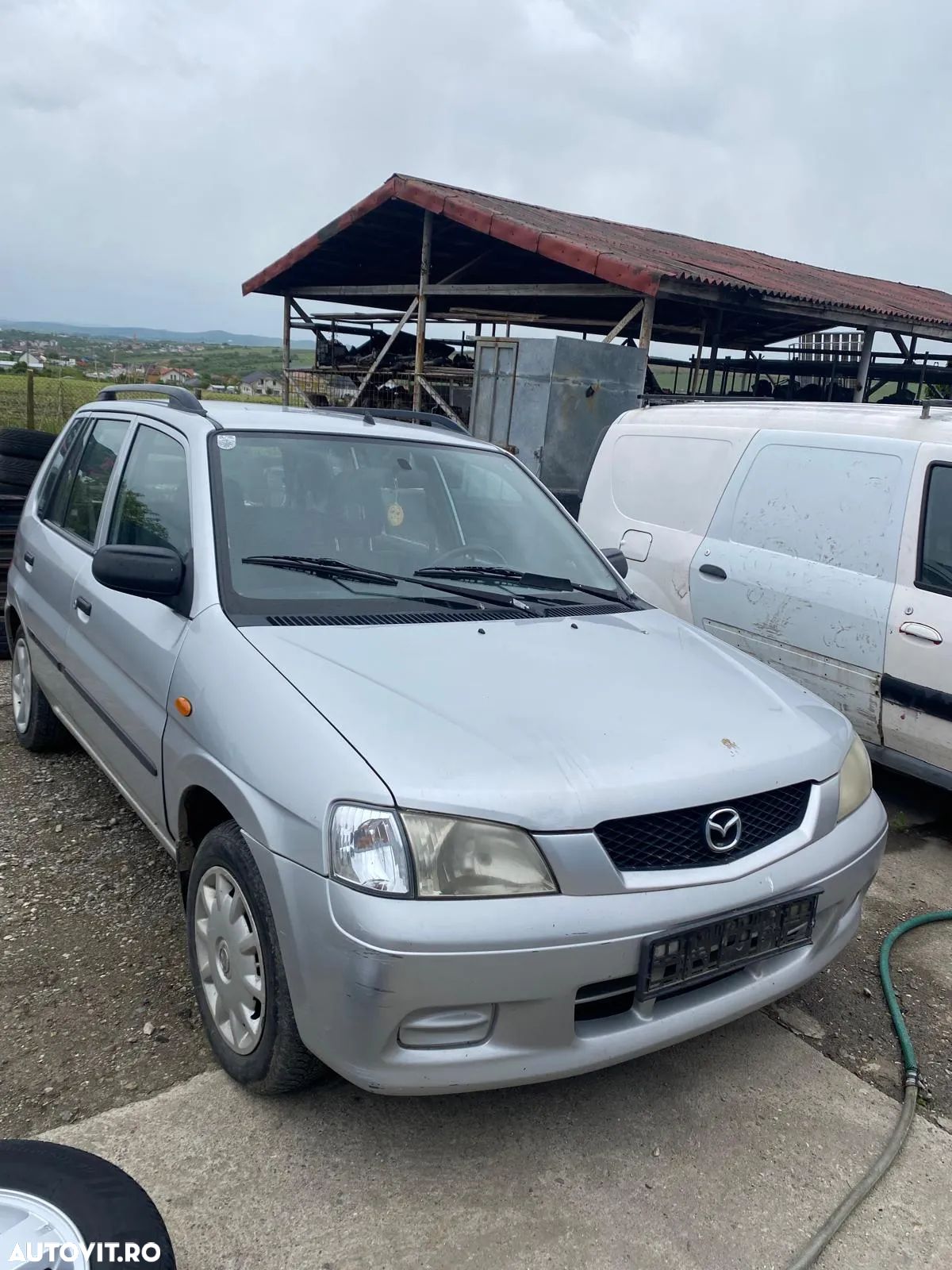 Dezmembrez Piese Mazda Demio - 1