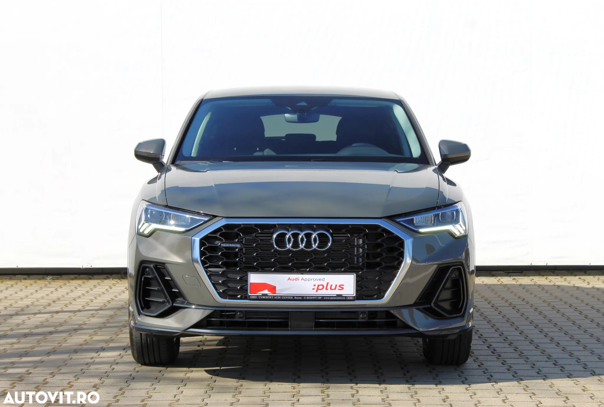 Audi Q3 Sportback 2.0 40 TFSI quattro S tronic Basic - 8