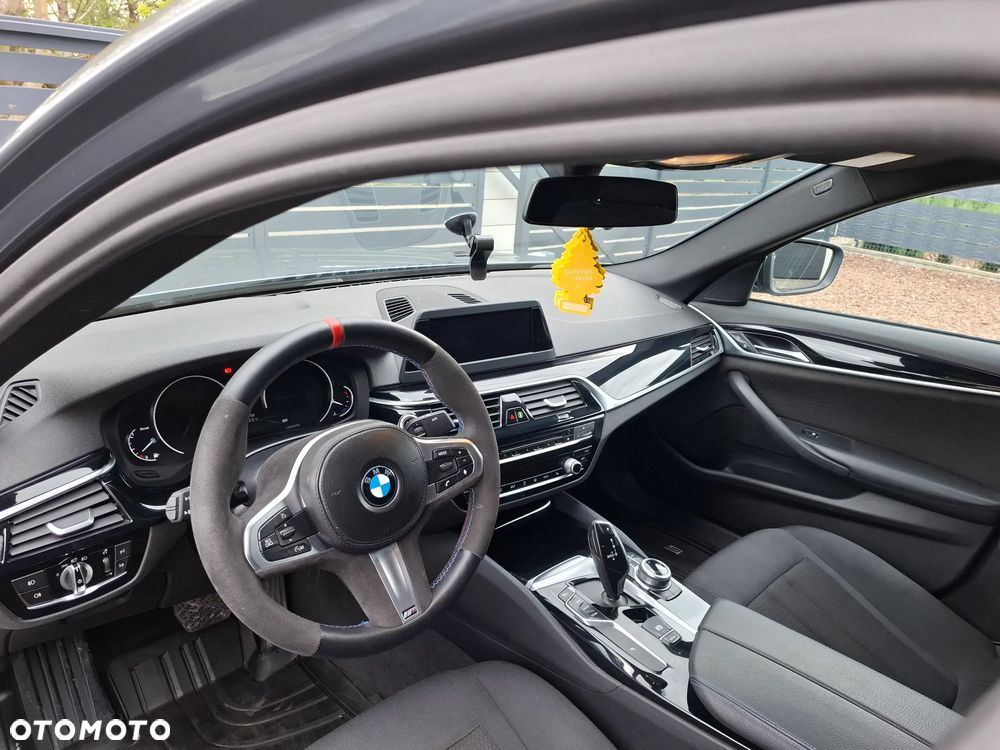 BMW Seria 5 520d Efficient Dynamics Edition - 14