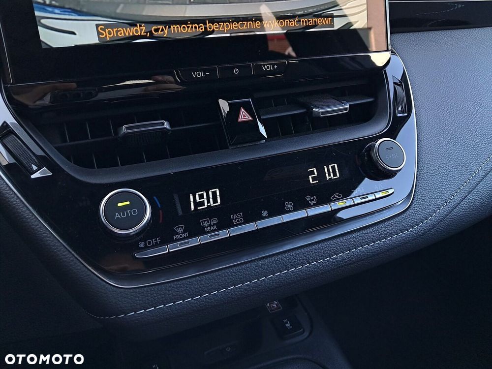 Toyota Corolla 1.8 Hybrid Comfort - 16