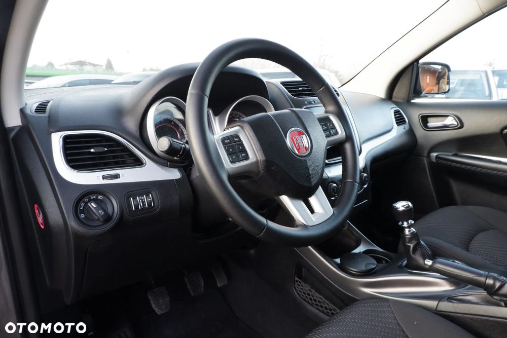 Fiat Freemont 2.0 Multijet 16V DPF Urban - 23