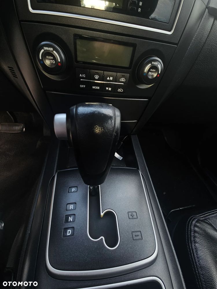Kia Sorento 2.5 CRDi VGT EX - 8