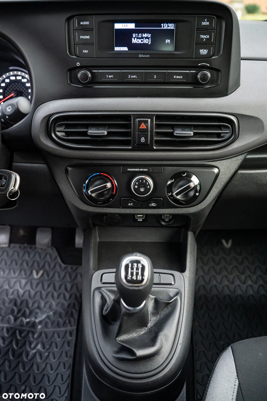 Hyundai i10 - 18