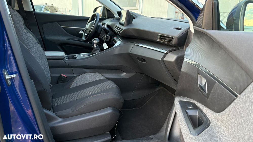 Peugeot 3008 - 28