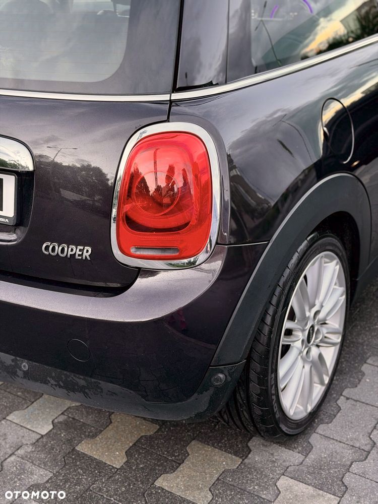 MINI Cooper Standard - 14
