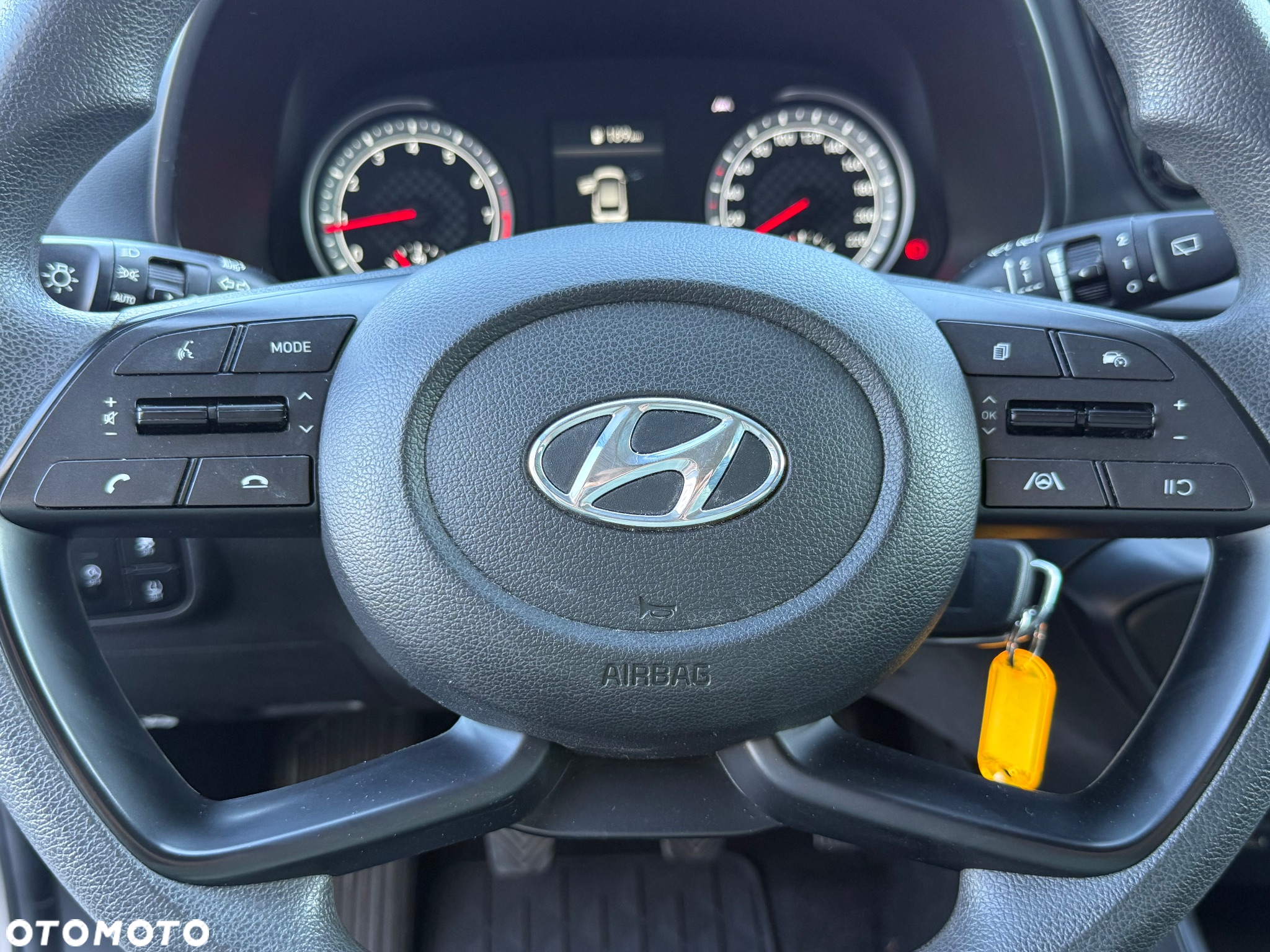 Hyundai i20 - 12