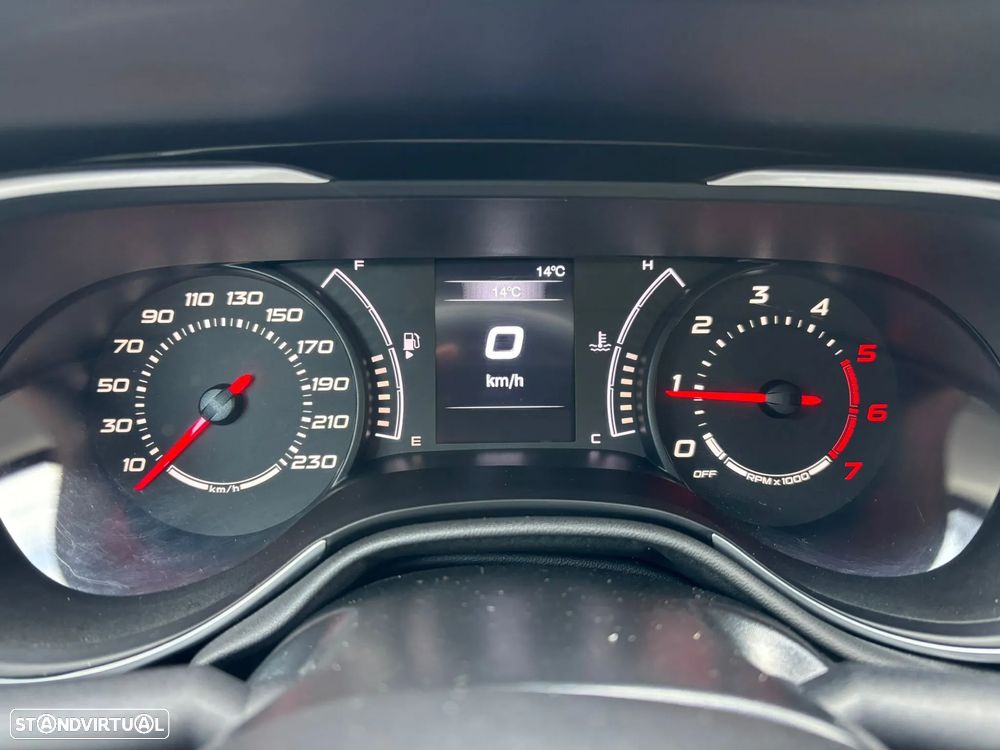 Fiat Tipo Station Wagon 1.3 M-Jet Lounge - 28