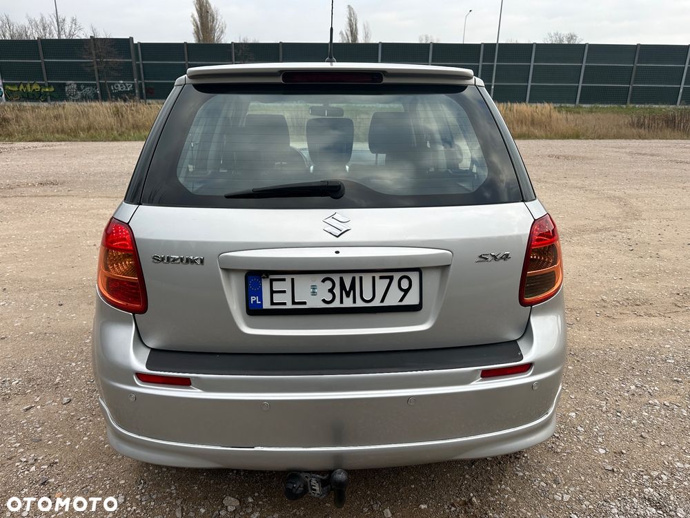 Suzuki SX4 1.6 VVT 4x2 Limited - 12