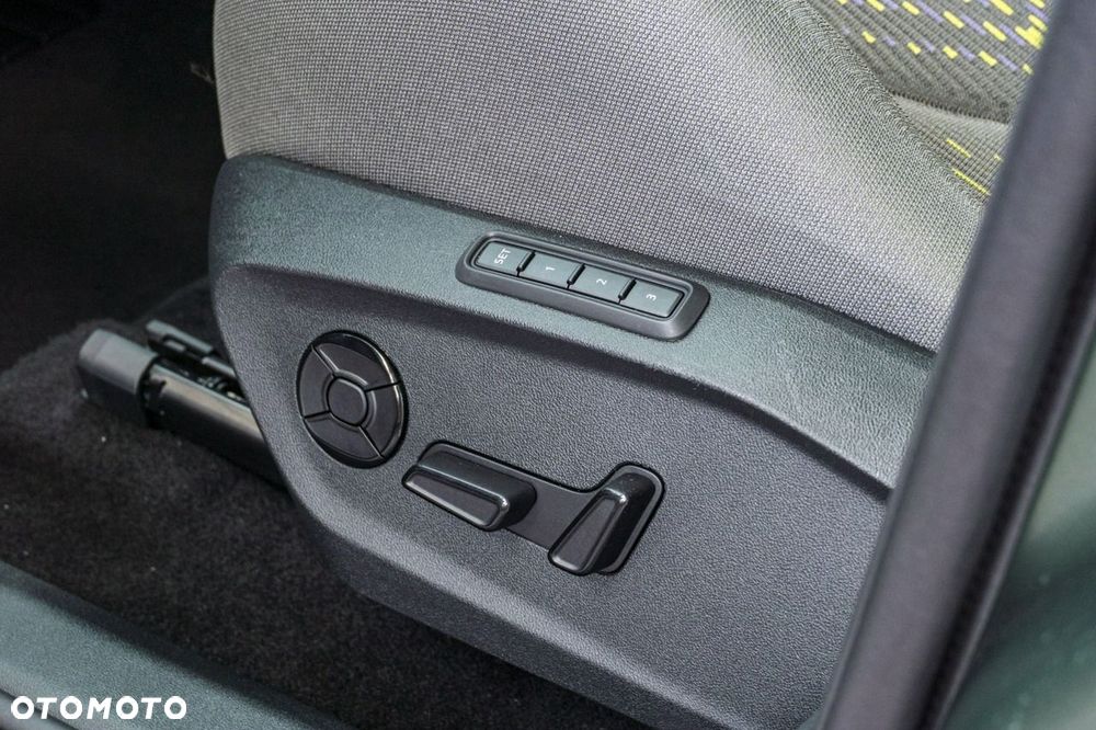 Cupra Raval - 31