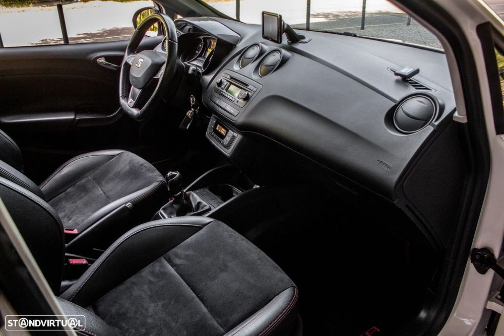 SEAT Ibiza ST 1.6 TDI FR 30 Anos - 22