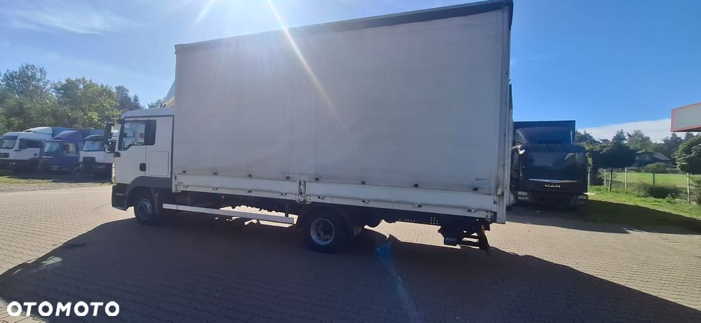 MAN TGL 8.220 - 8