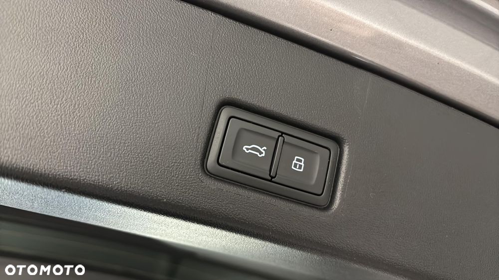 Audi Q4 e-tron - 20