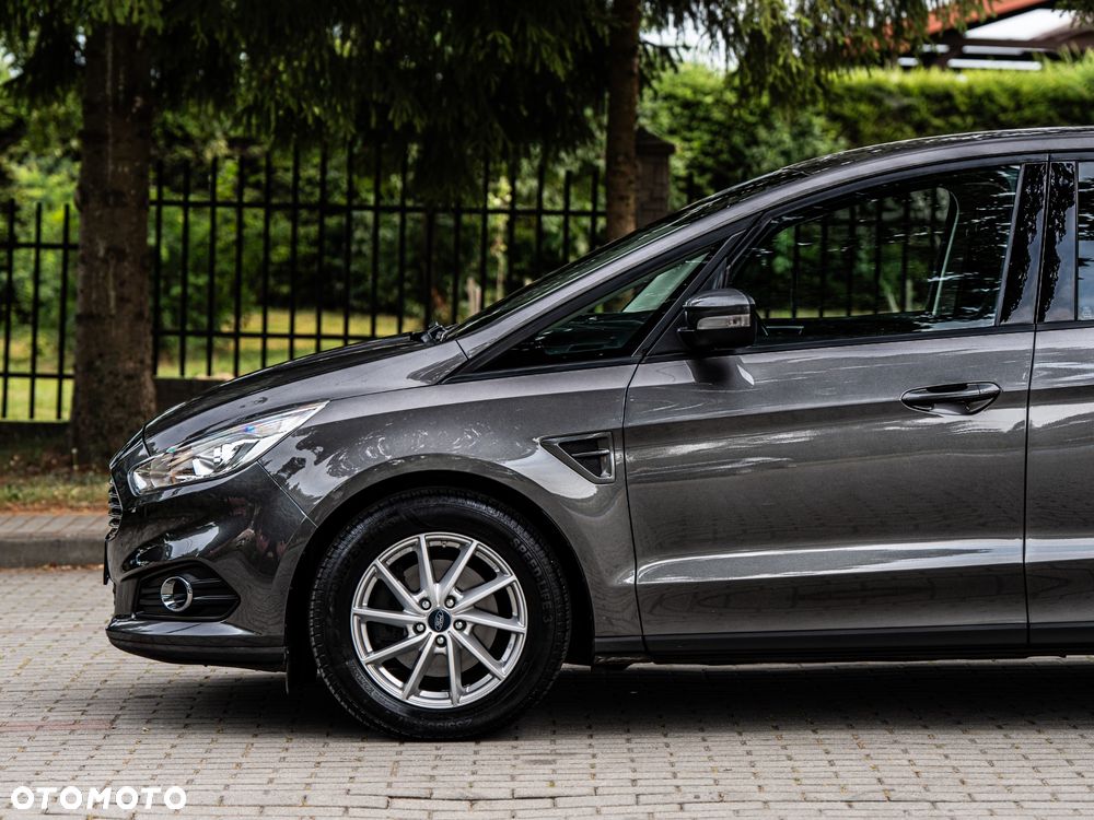 Ford S-Max 2.0 TDCi Trend - 11