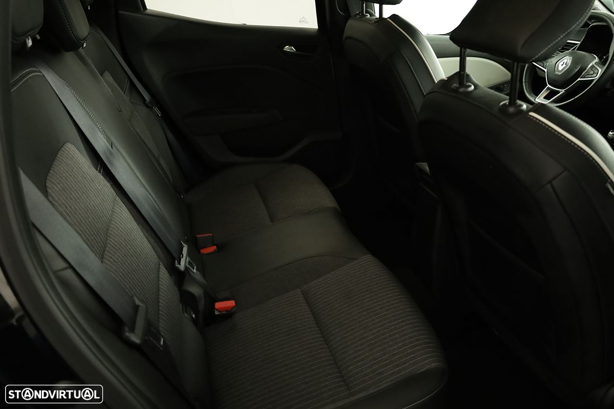 Renault Clio 1.0 TCe Techno Bi-Fuel - 24
