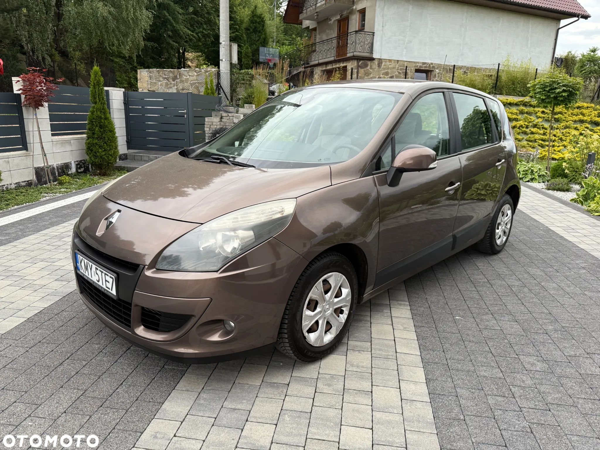 Renault Scenic 1.5 dCi Dynamique - 1