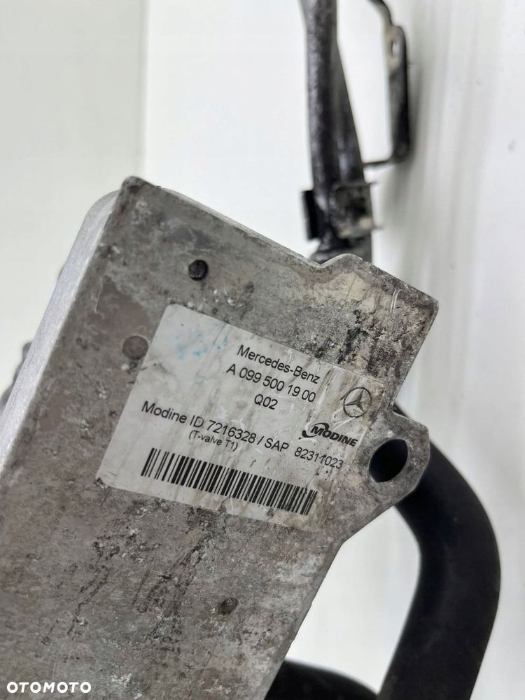 MERCEDES W205 W222 CHŁODNICZKA OLEJU PRZEWODY KOMPLET A0995001900 - 8