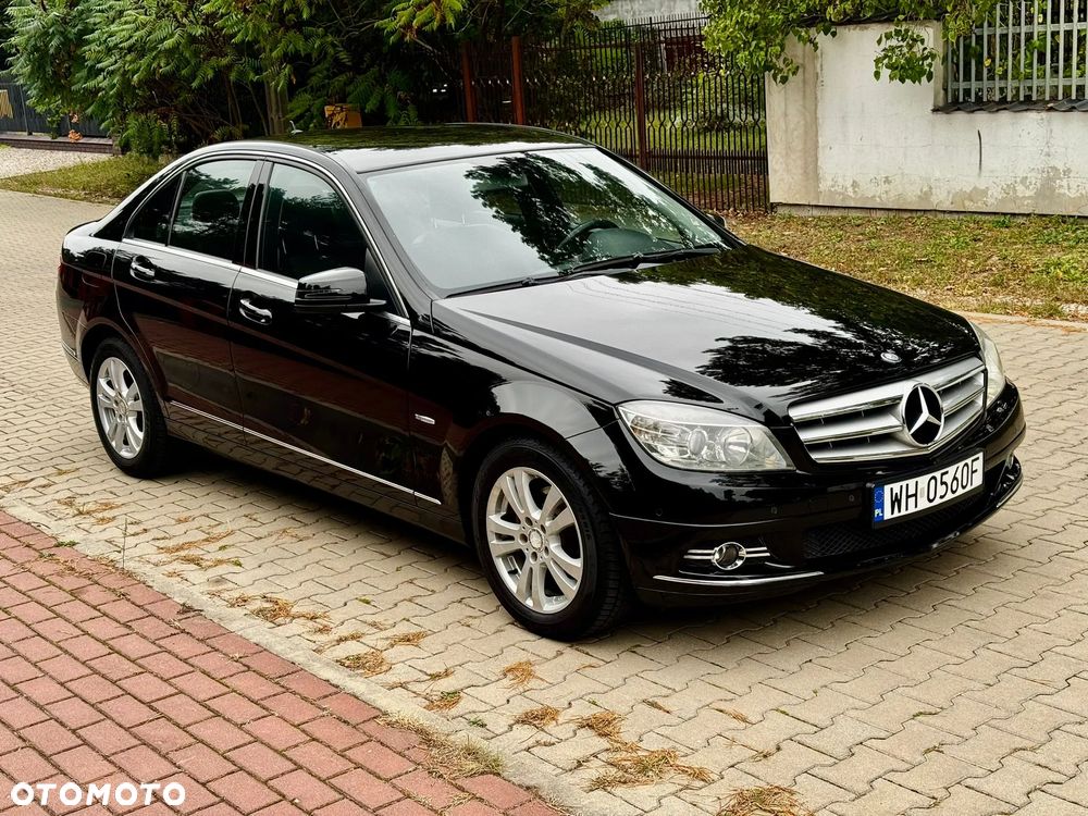 Mercedes-Benz Klasa C 180 Kompressor BlueEFFICIENCY Avantgarde - 2