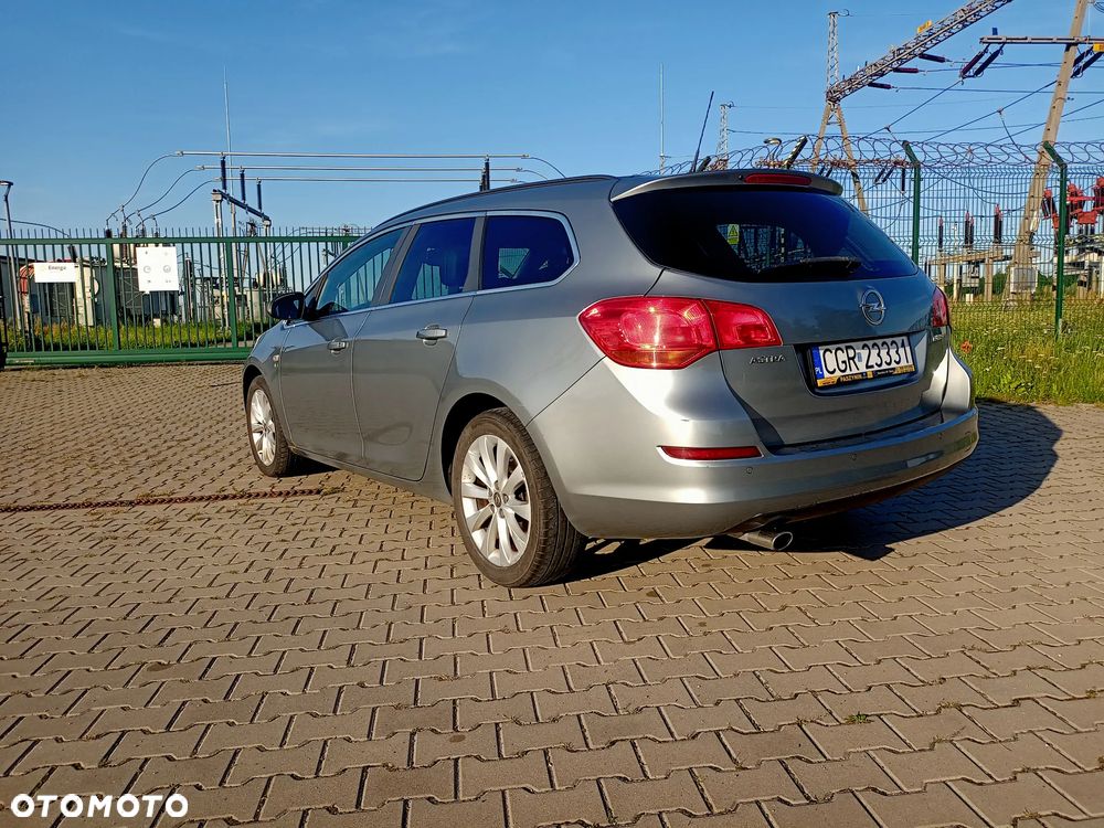 Opel Astra 1.4 T Cosmo - 5