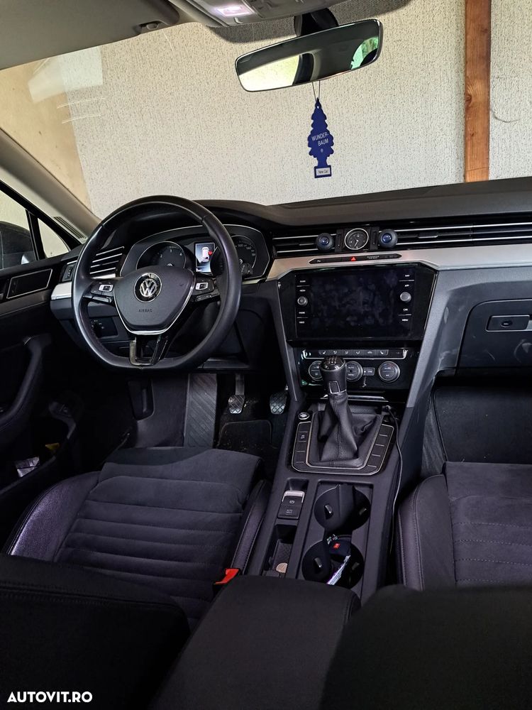 VOLKSWAGEN Passat 2017