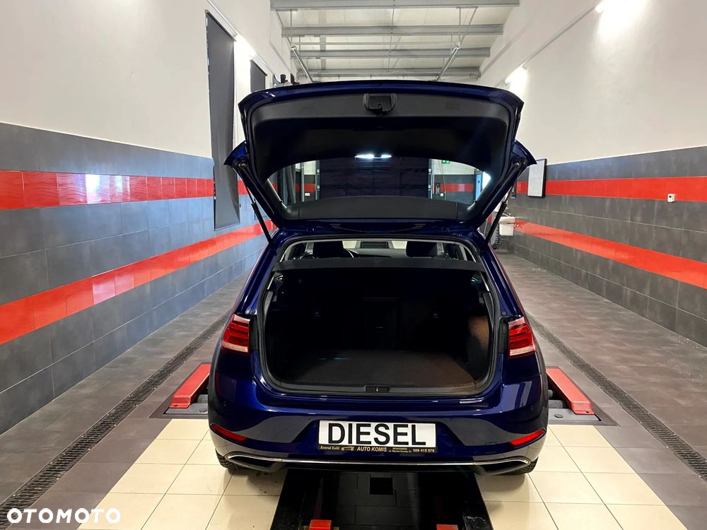 Volkswagen Golf 1.6 TDI BMT Highline - 12