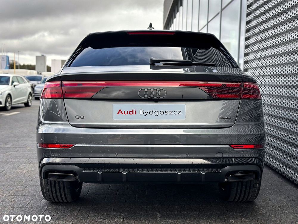 Audi Q8 - 7