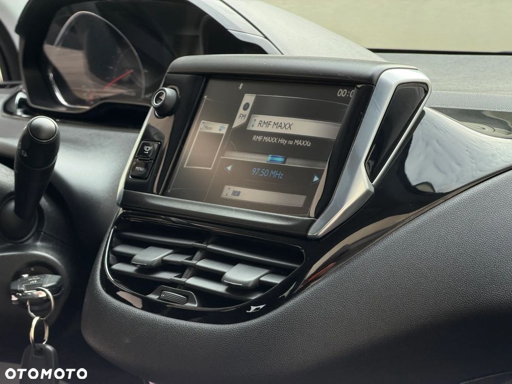 Peugeot 208 PureTech 82 Active - 14
